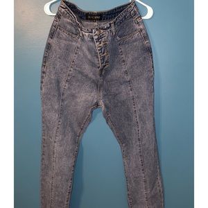 IN THE STYLE STRAIGHT LEG JEANS